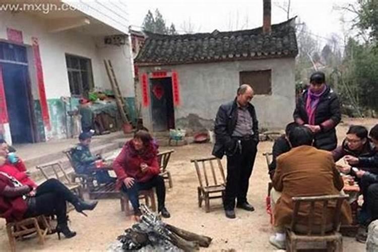 梦见家里进了陌生男人