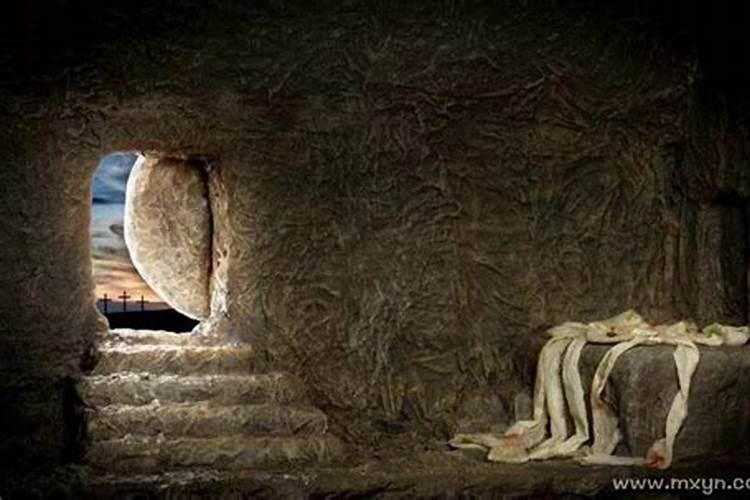 梦见活着的外婆死而复生