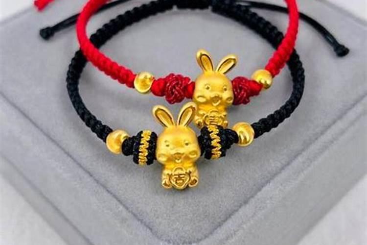 兔本命年戴什么首饰？