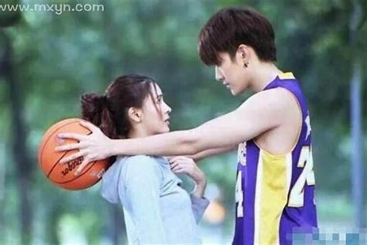 梦见初恋女友在一起