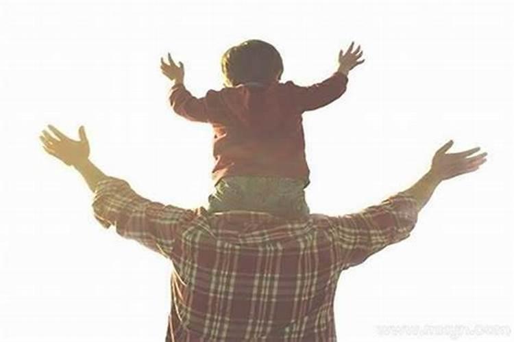 梦见爸爸死了又活了过来