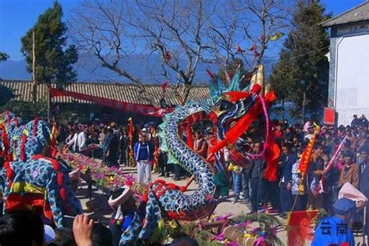 白族立春的节日风俗