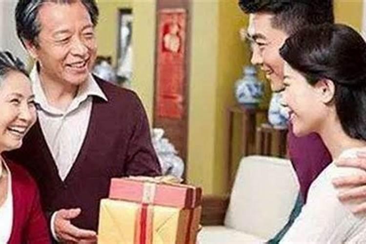 梦见和女朋友见男方爸妈