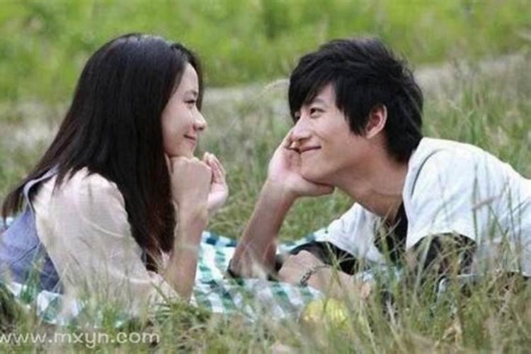 梦见和爱豆谈恋爱是什么意思？