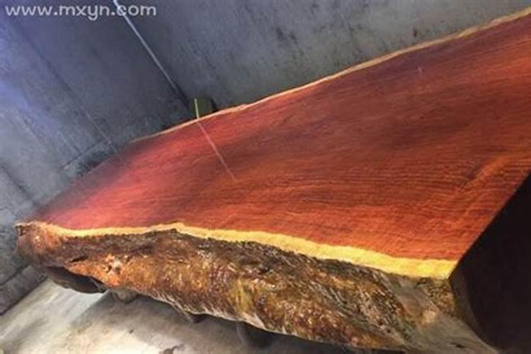 梦见棺材板是什么征兆解梦？