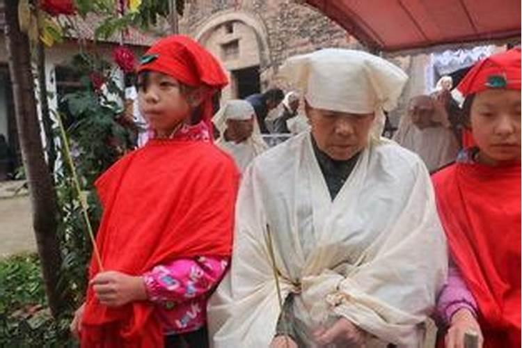 闽南老人过世做法事