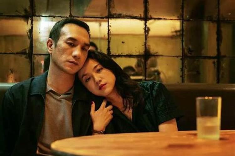 梦见旧情人在一起什么预兆？