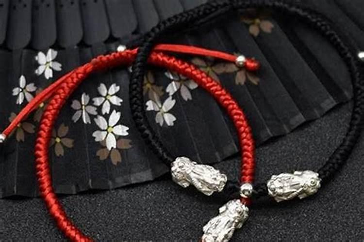 48岁男士本命年戴什么？