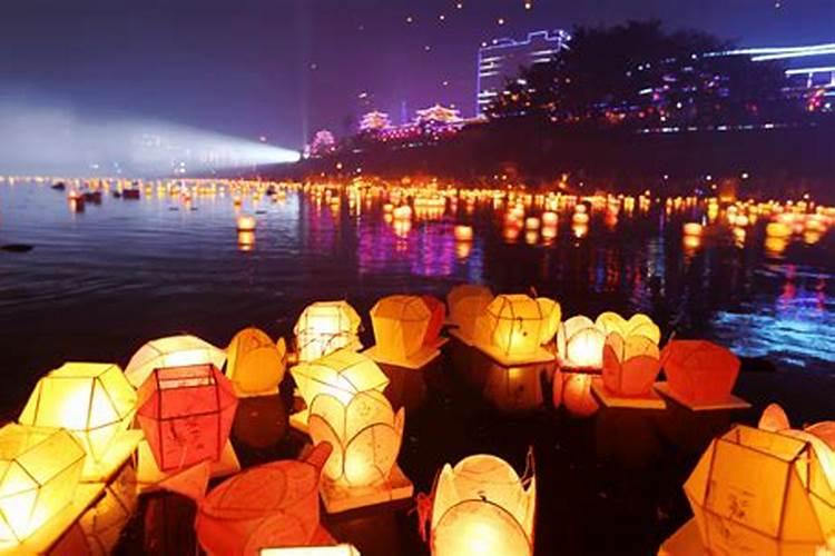 中元节是到哪里去祭祀？