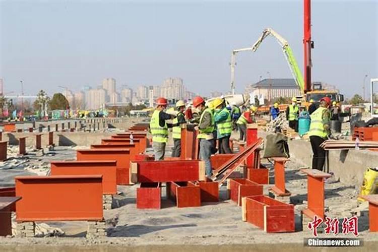 武汉雷神山建地基做法事