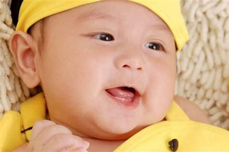 男孩姓刘冬至出生