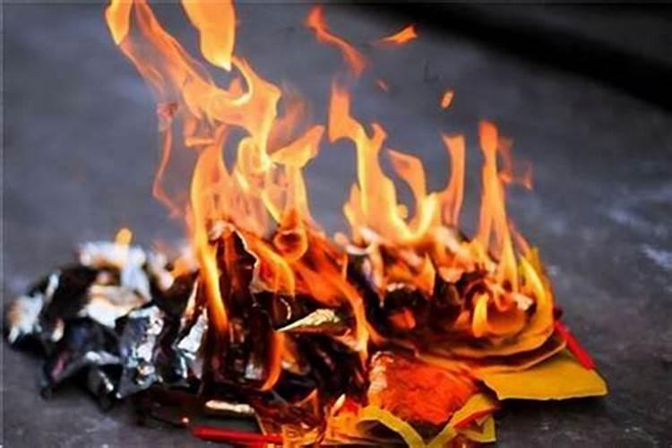 洪洞七月十五烧纸的来历