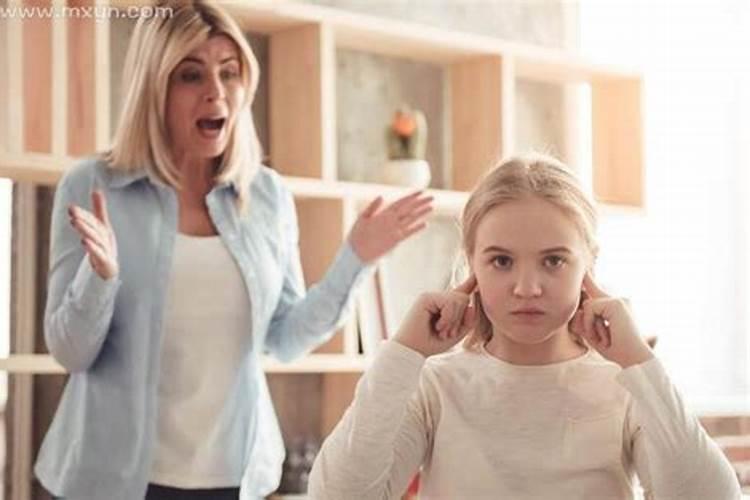 梦见和妈妈吵架是什么征兆怎么办？