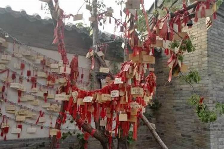 蚌埠这边哪里有算姻缘的？