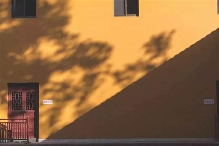 人去世超度必须在现场吗？