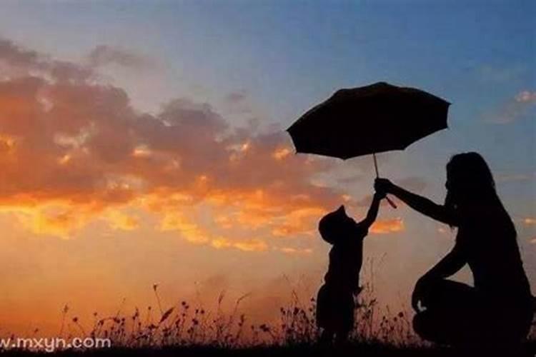 梦见死去的母亲回家了是什么意思？