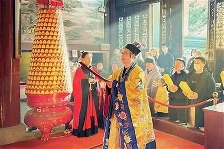 怎样才能化解犯太岁的人？