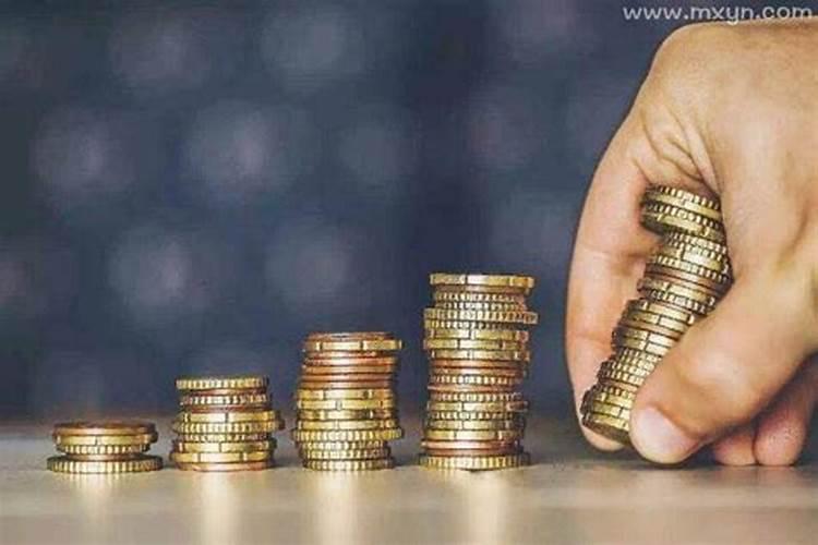 梦见死去的外公拿钱给我