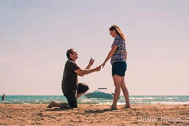 梦见美女向我求婚啥意思？