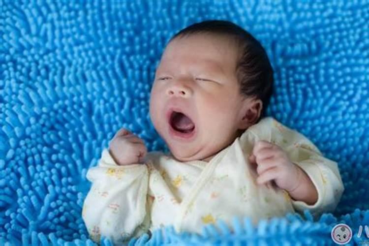 孩子十月初一出生好不好？