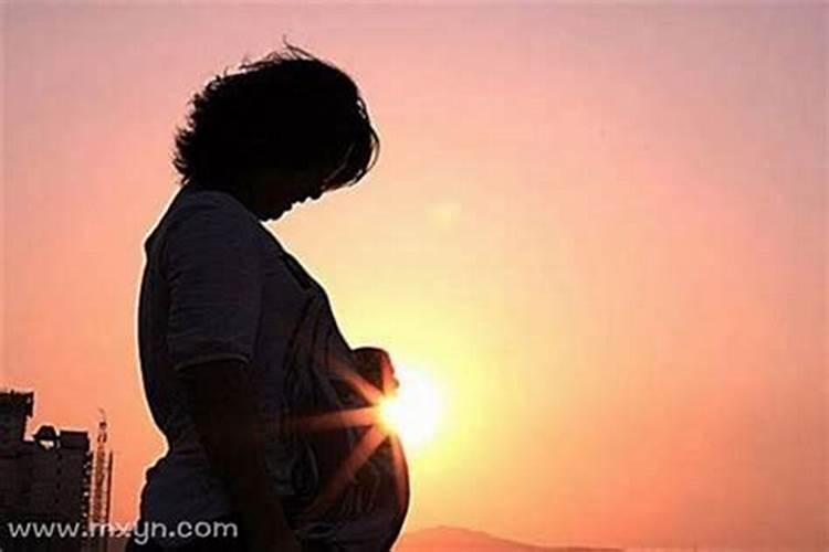 梦见前女友怀孕了自己的孩子