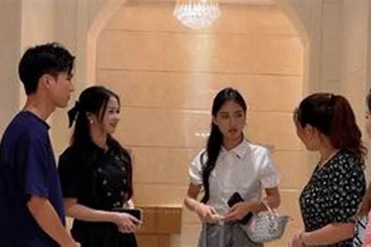 梦见老公表妹来家里