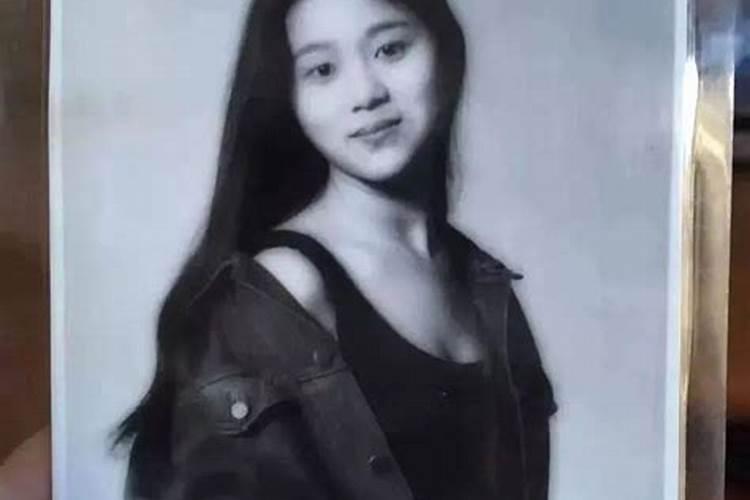 梦见妈妈年轻的样子很帅