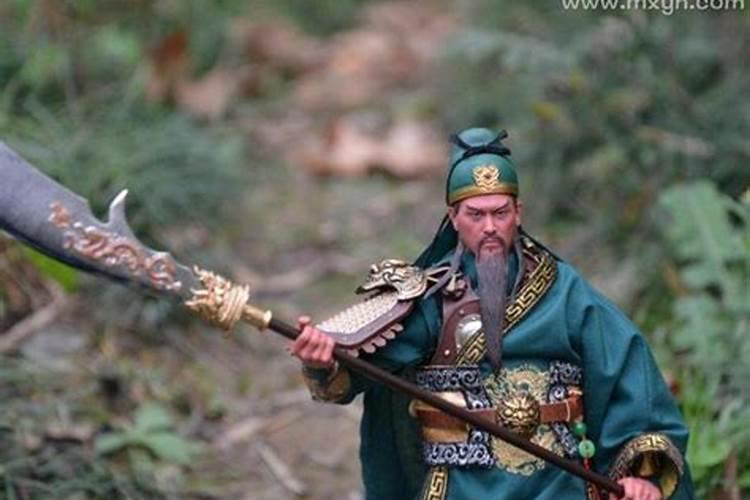 梦见亲二哥什么预兆？