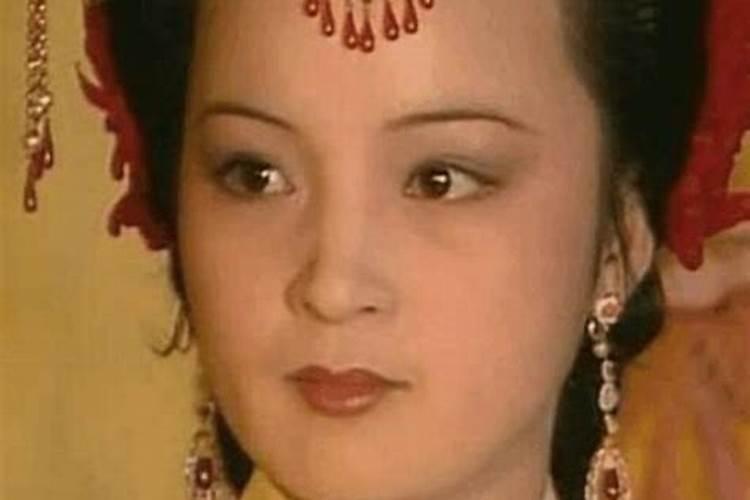 哪个皇帝正月初一出生？