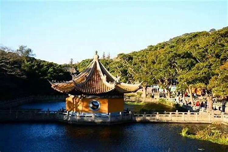 十月初一哪些地方好玩？