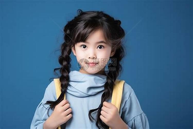 梦到生了个漂亮的小女孩