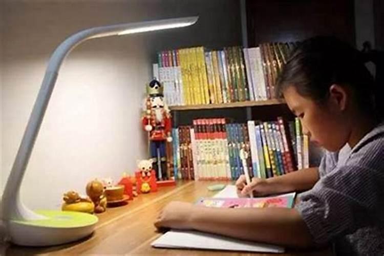 孩子不上学与家里的风水有关系吗？