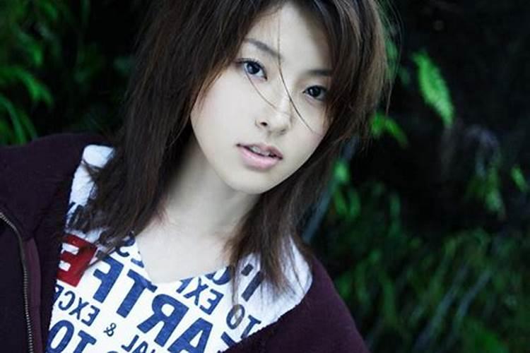 属鸡人2026年运势神婆