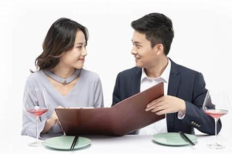 梦见女朋友出轨是什么意思？