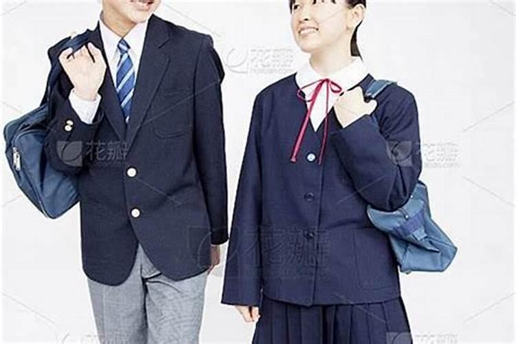 梦见初中喜欢自己的男生