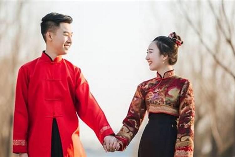 男属马和女属鸡合婚吗？