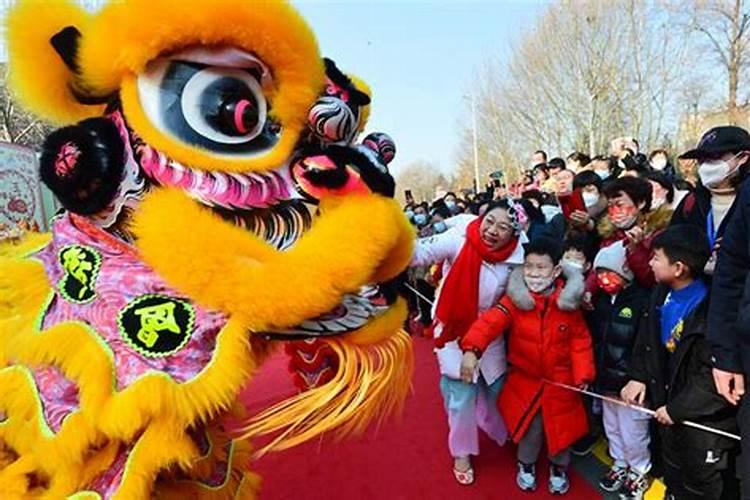 山东青岛元宵节风俗