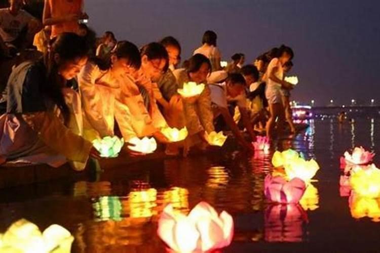 广西鬼节祭拜