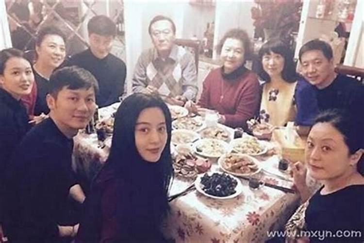 梦见去过世的亲人家里