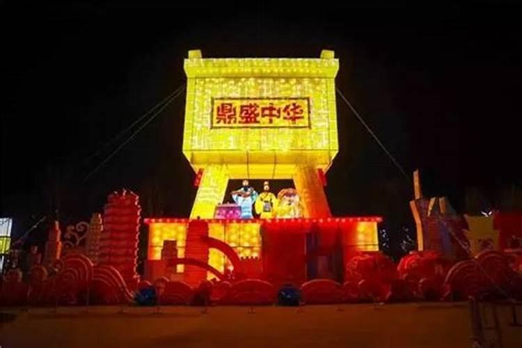 正月十五和春节哪个值得去？