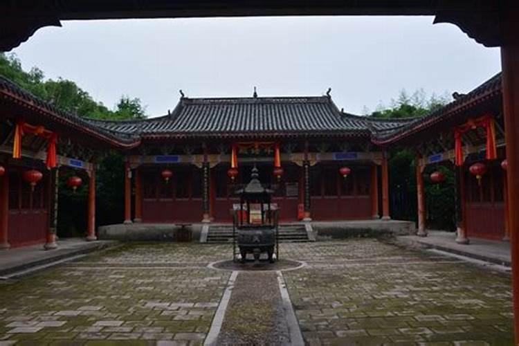 龙虎山天师府做法事