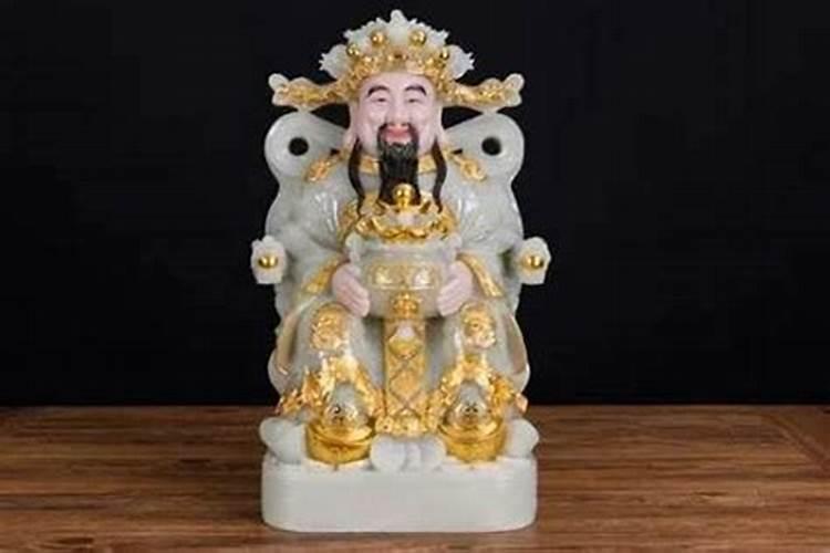 迎财神几根香？