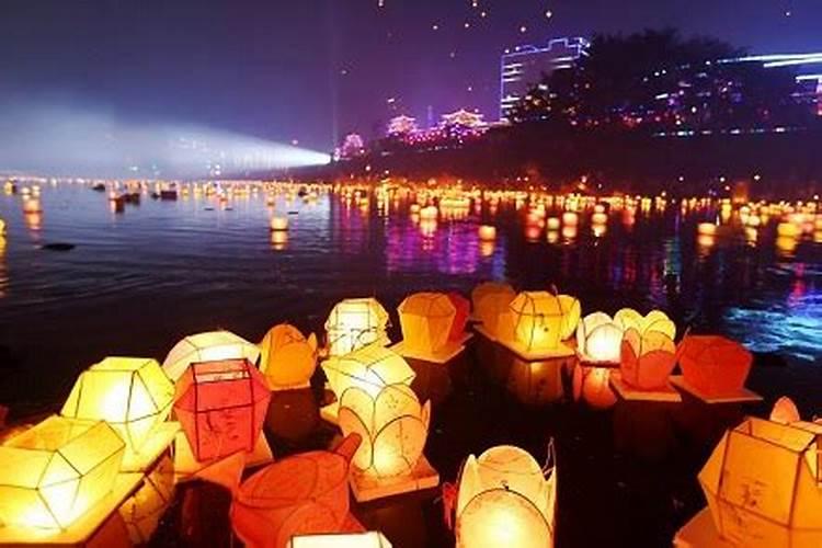 中元节怎么祭拜亡人？