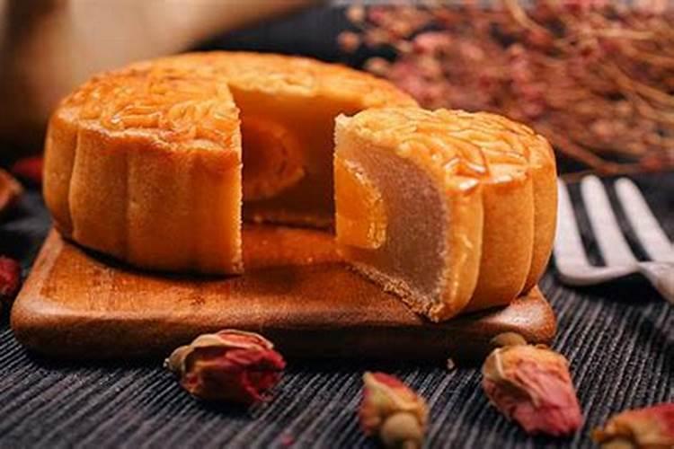 八月十五赏月吃月饼的来历