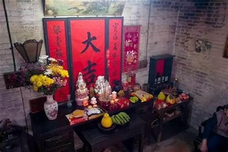 圆坟开财门是什么意思？