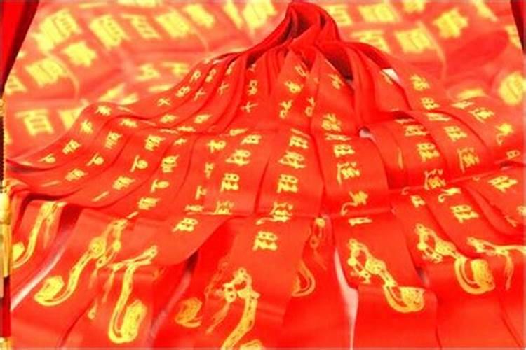 梦见妹妹从树上掉下来好不好？