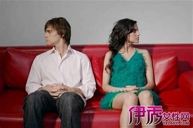 梦见女朋友出轨表示什么？