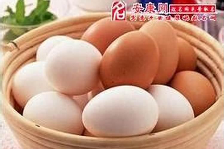 梦见自己捡鸡蛋是什么意思？