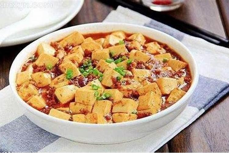 梦到吃豆腐什么意思？