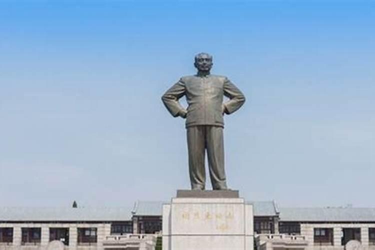 梦见和已故的人讲话是什么意思？